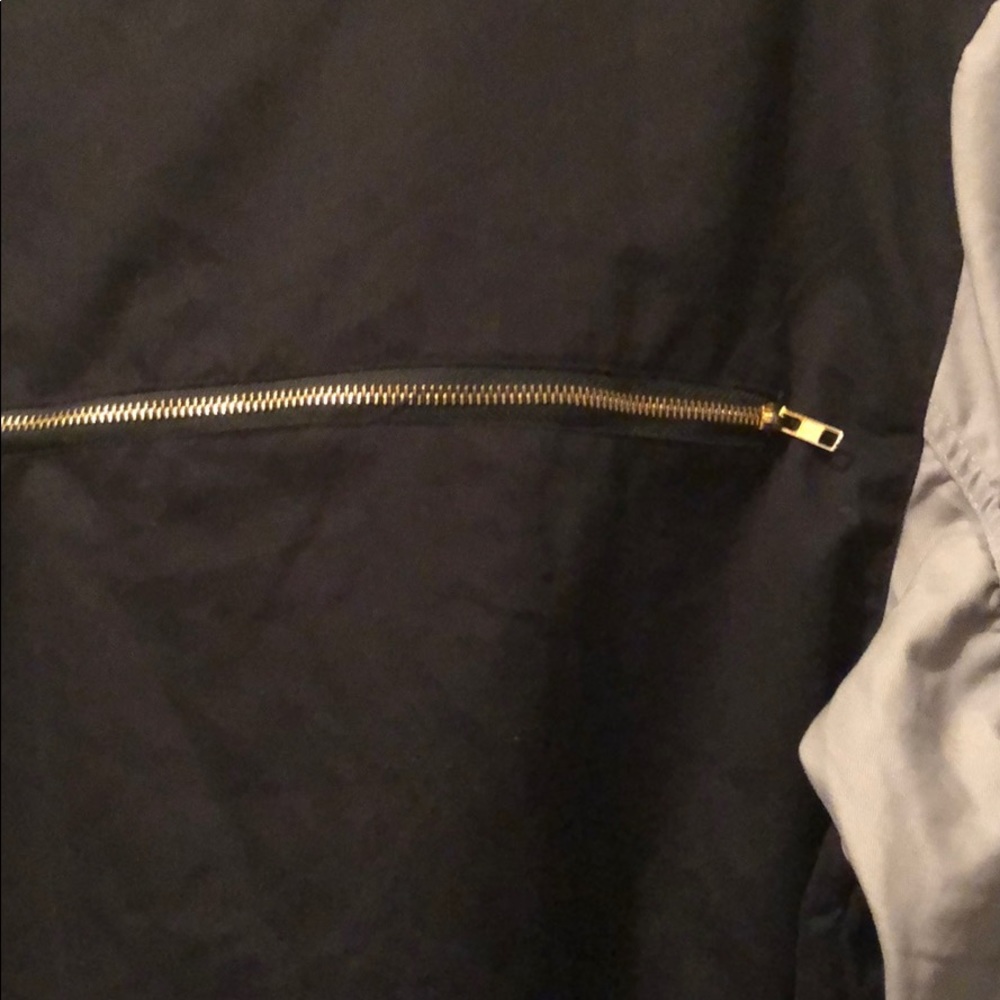 Jacket - Picture 4 of 5